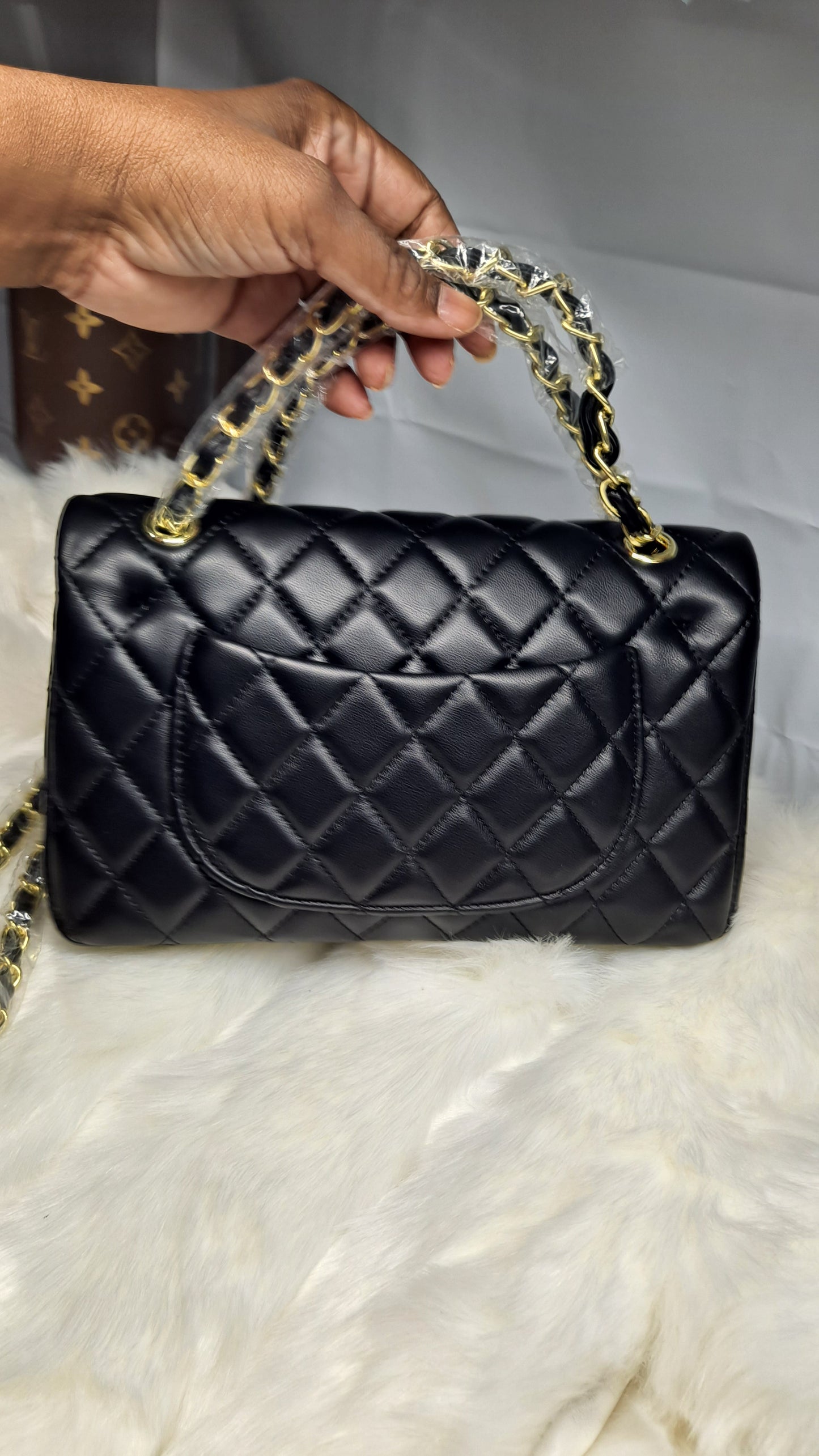 CC or YL TOTE OR CROSSBODY BAG OR WALLET