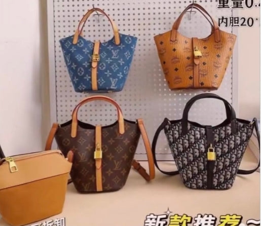 LV, M(M, CD HOBO BAGS