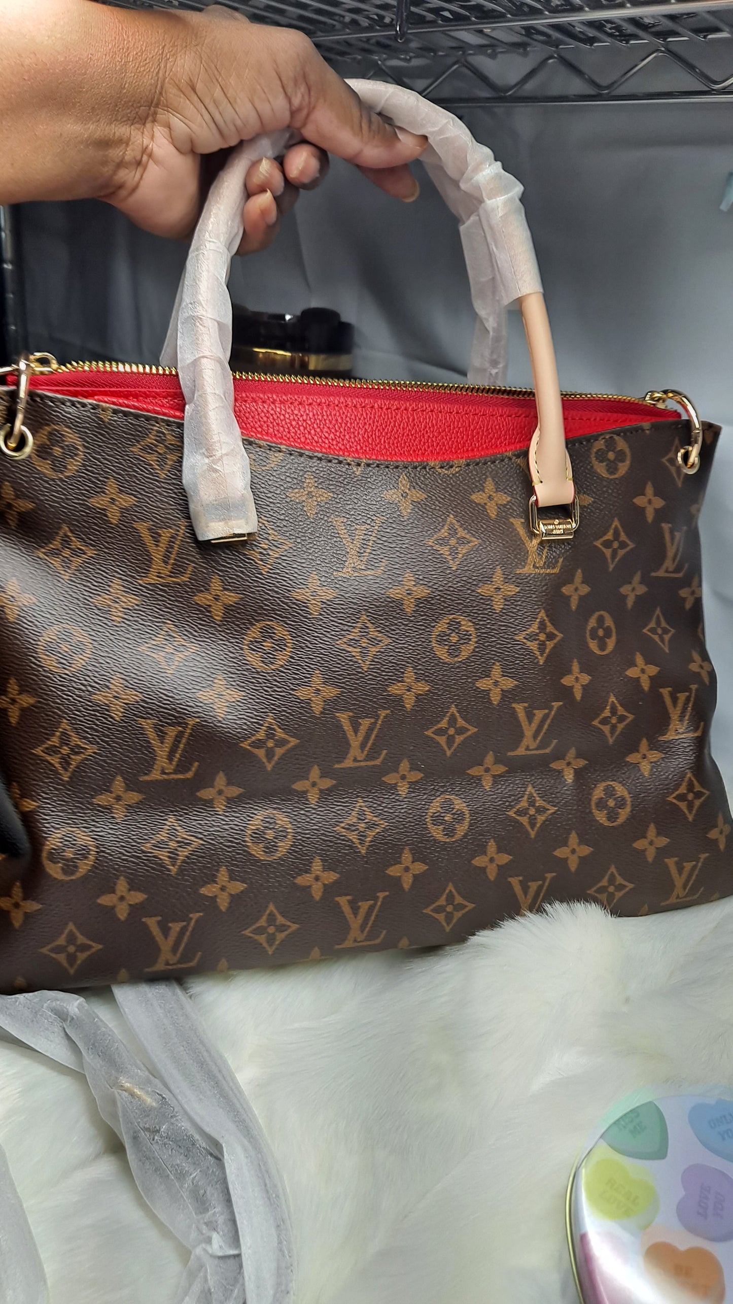 LV or HOBO OR CROSSBODY BAG OR WALLET