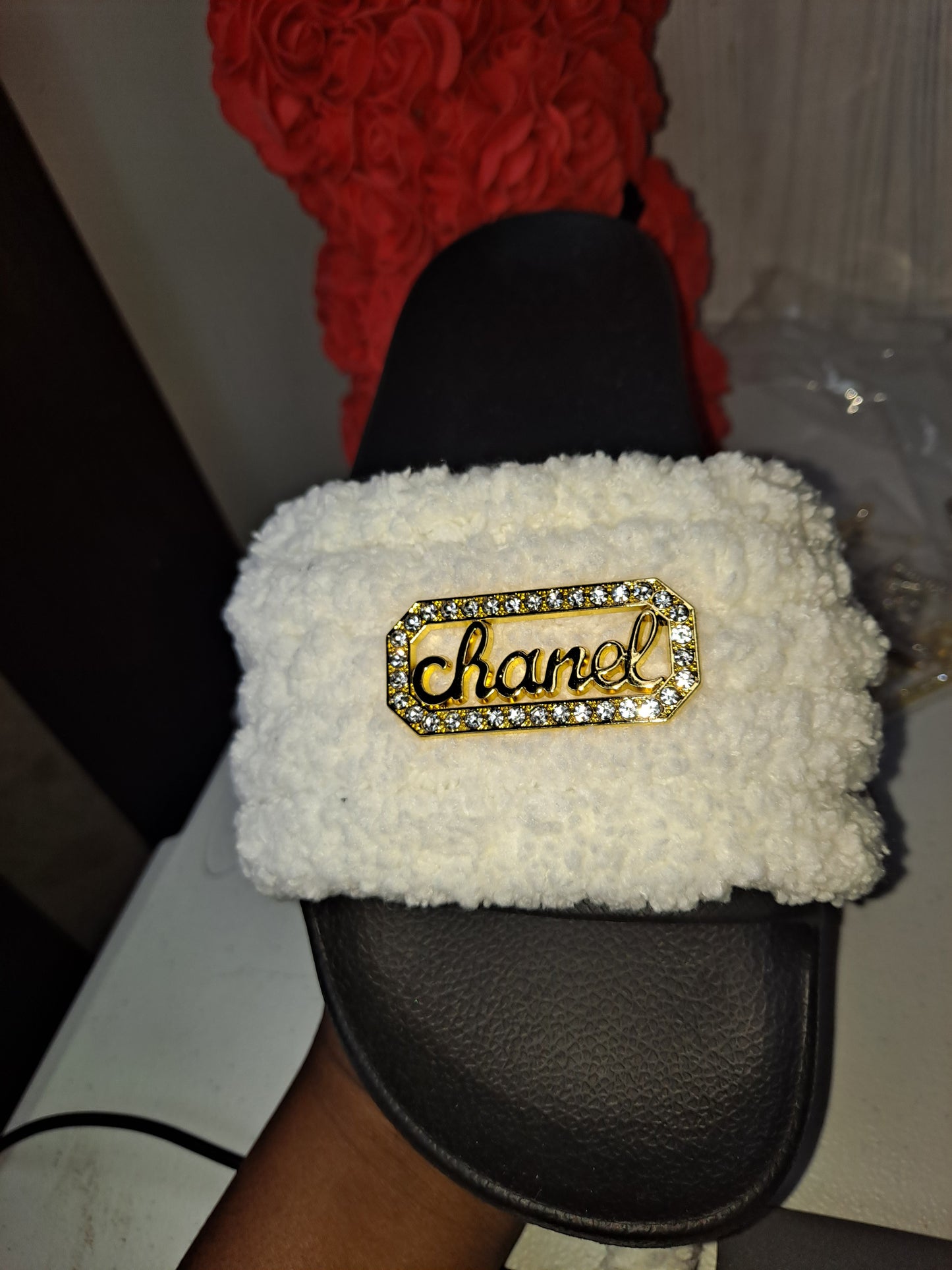 CHUNKY YARN SLIDES