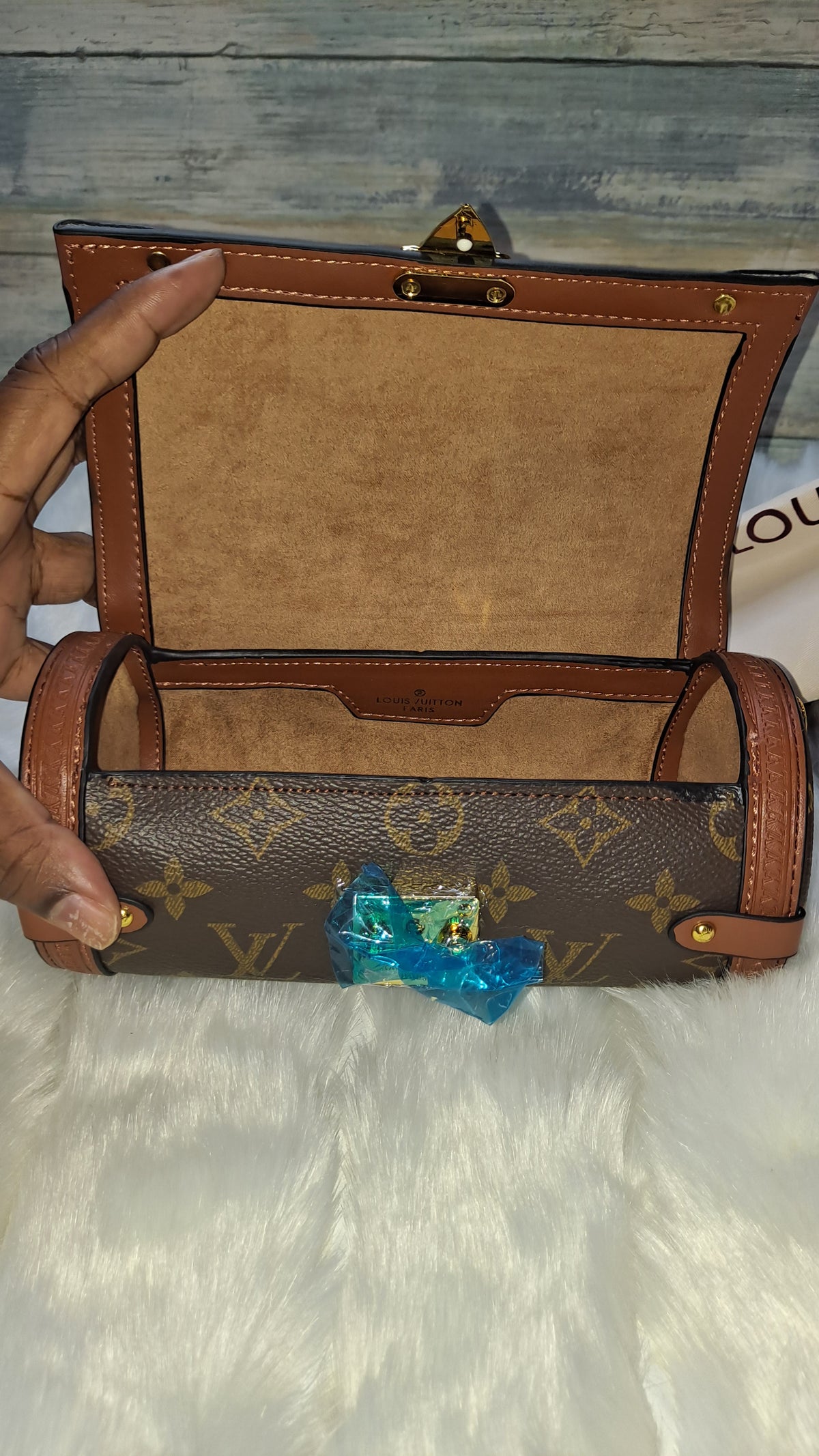LOUISV MINI LOG CROSSBODY BAG