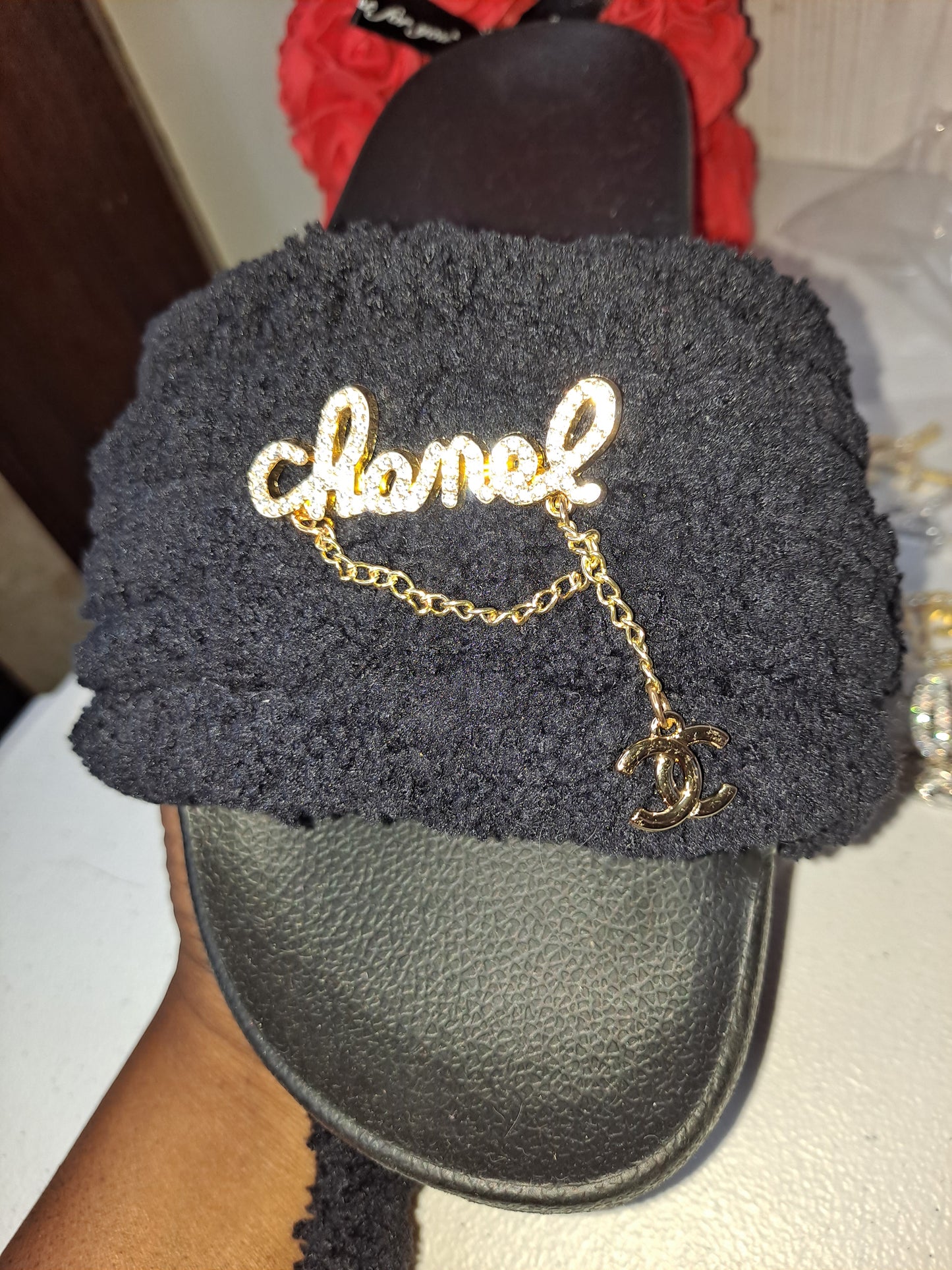 CHUNKY YARN SLIDES