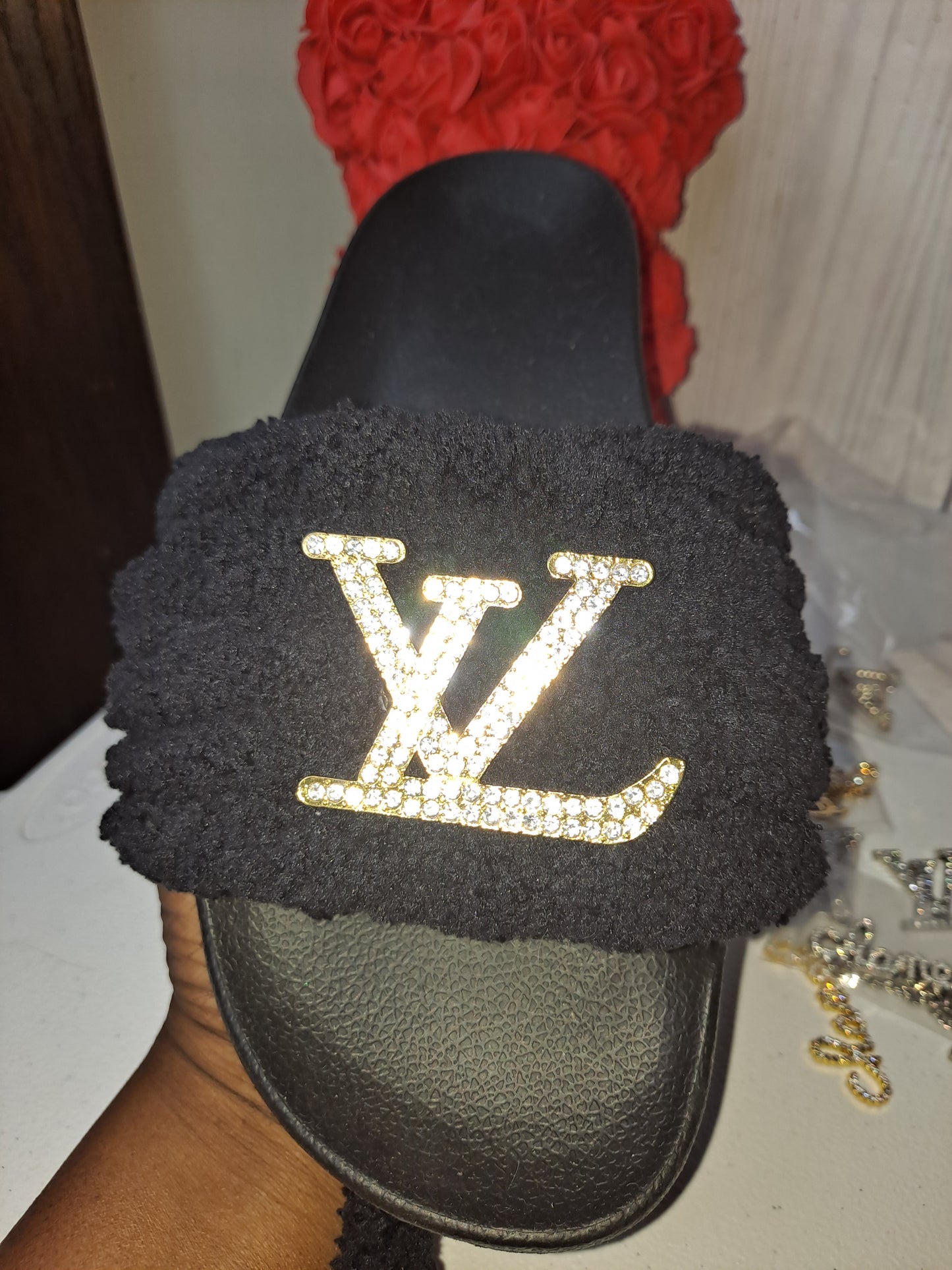 CHUNKY YARN SLIDES