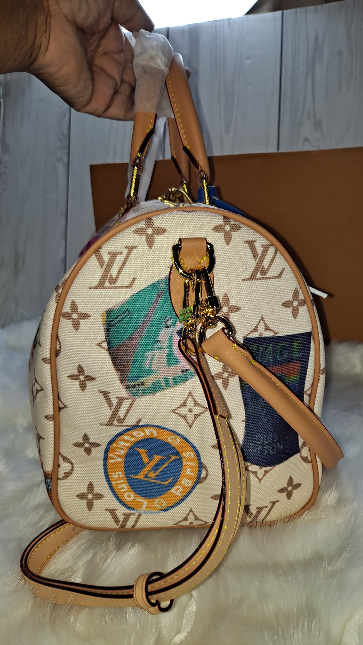 LOUISV 30" SPEEDY FLIGHT CROSSBODY BAG