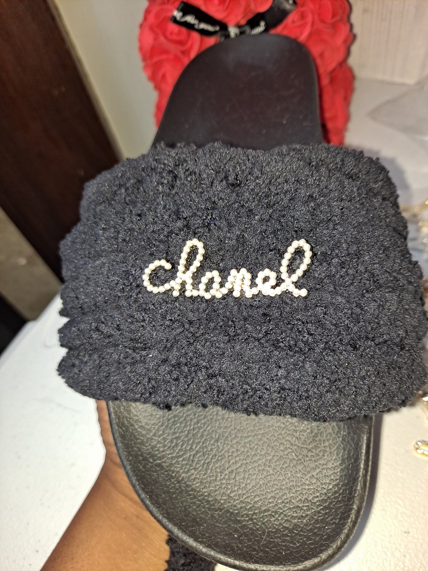 CHUNKY YARN SLIDES