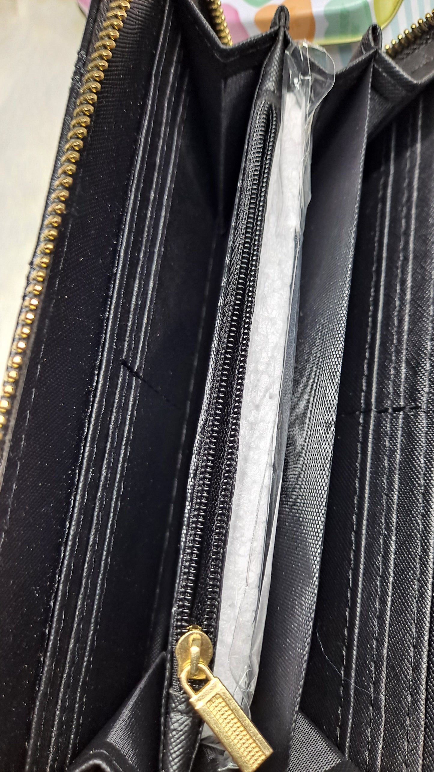 CC or YL TOTE OR CROSSBODY BAG OR WALLET