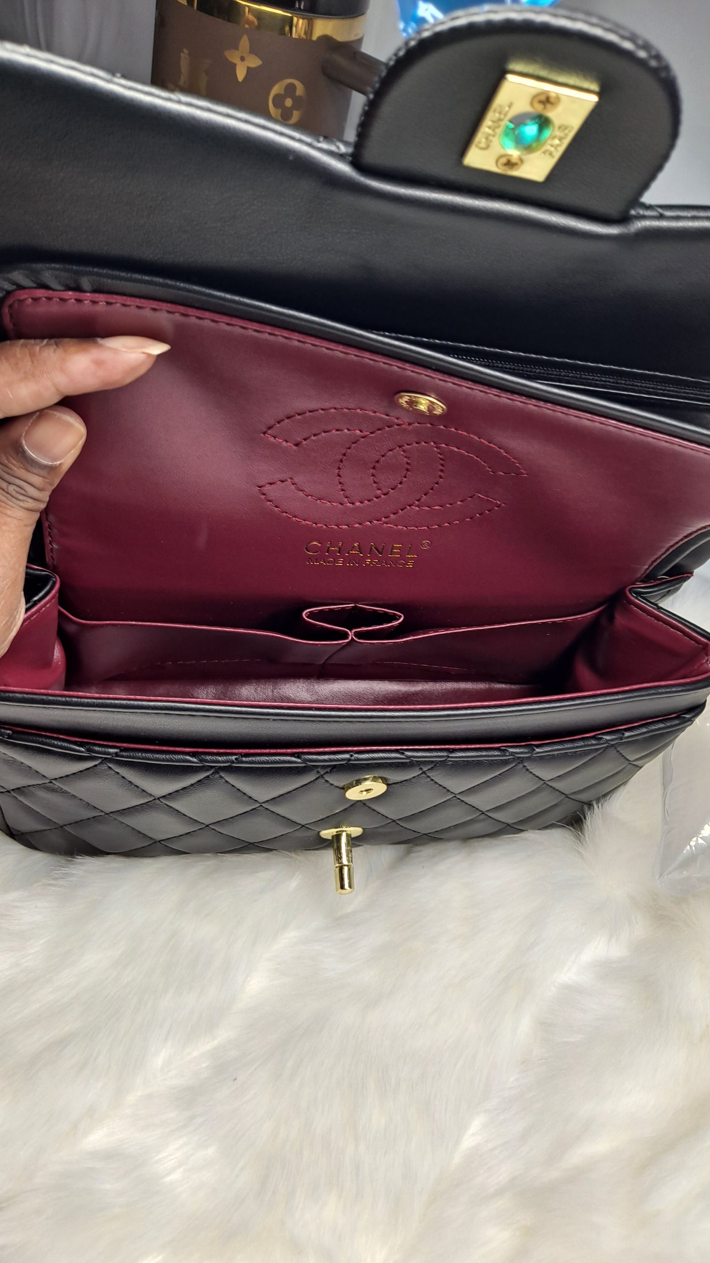 CC or YL TOTE OR CROSSBODY BAG OR WALLET