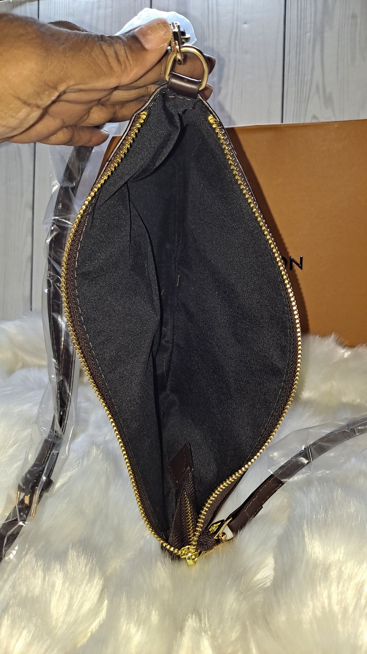 LOUISV BROWN CHECKARD FLAT CROSSBODY BAG