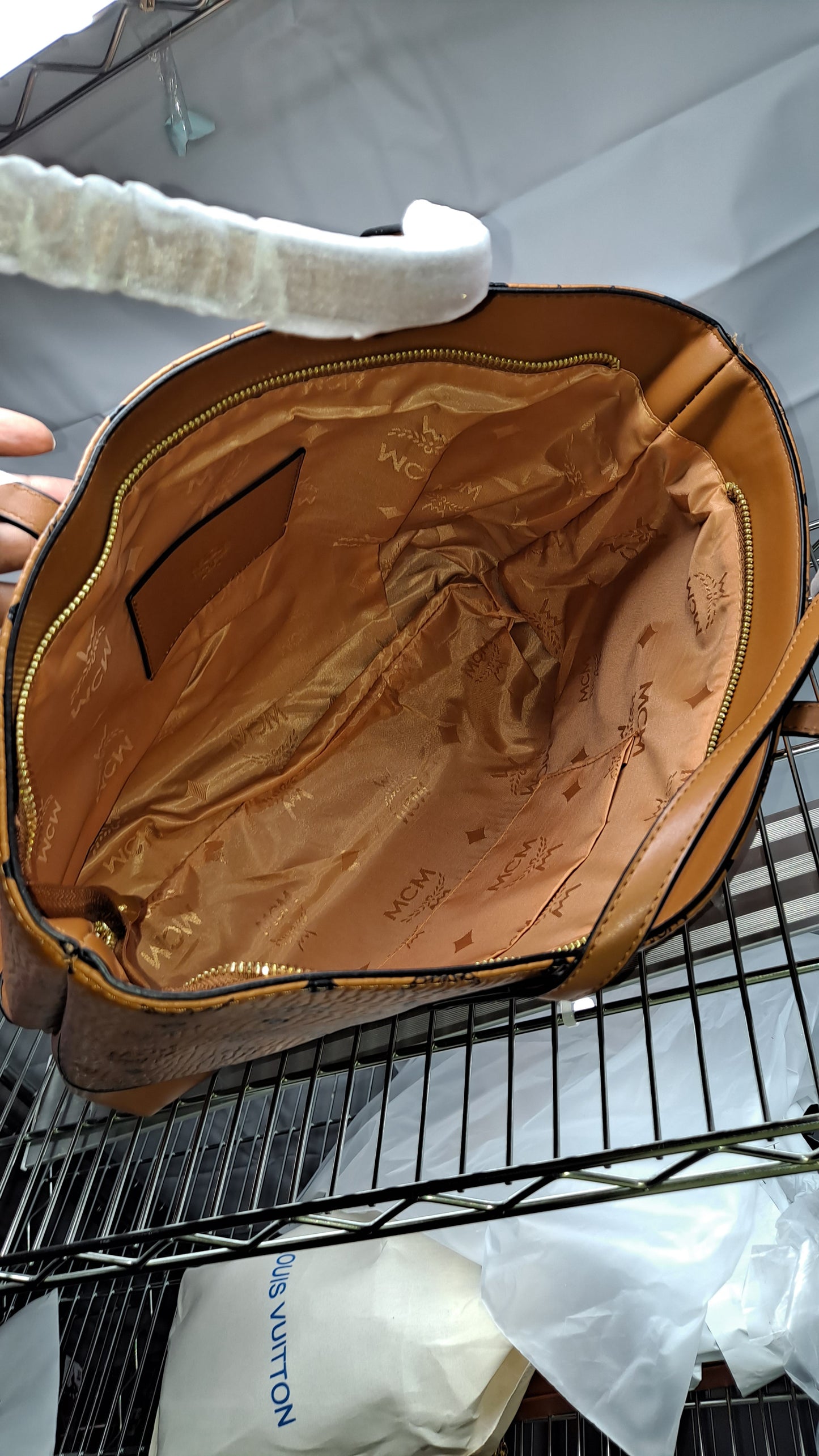 MC NEVERFULL BAG & WRISTLET CLEARANCE