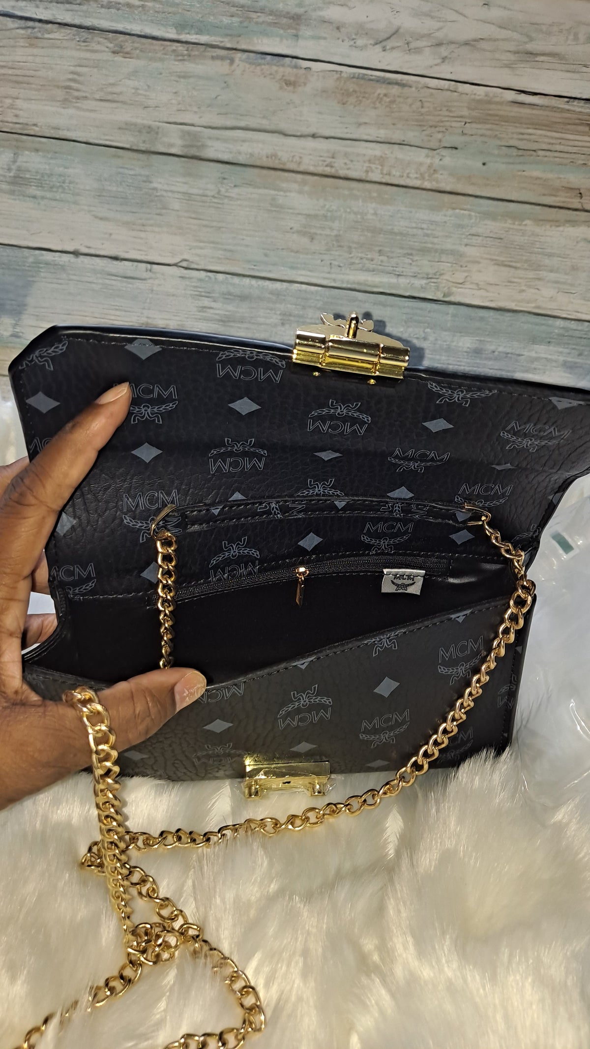 M(M BLACK MINI CHAIN CROSSBODY BAG