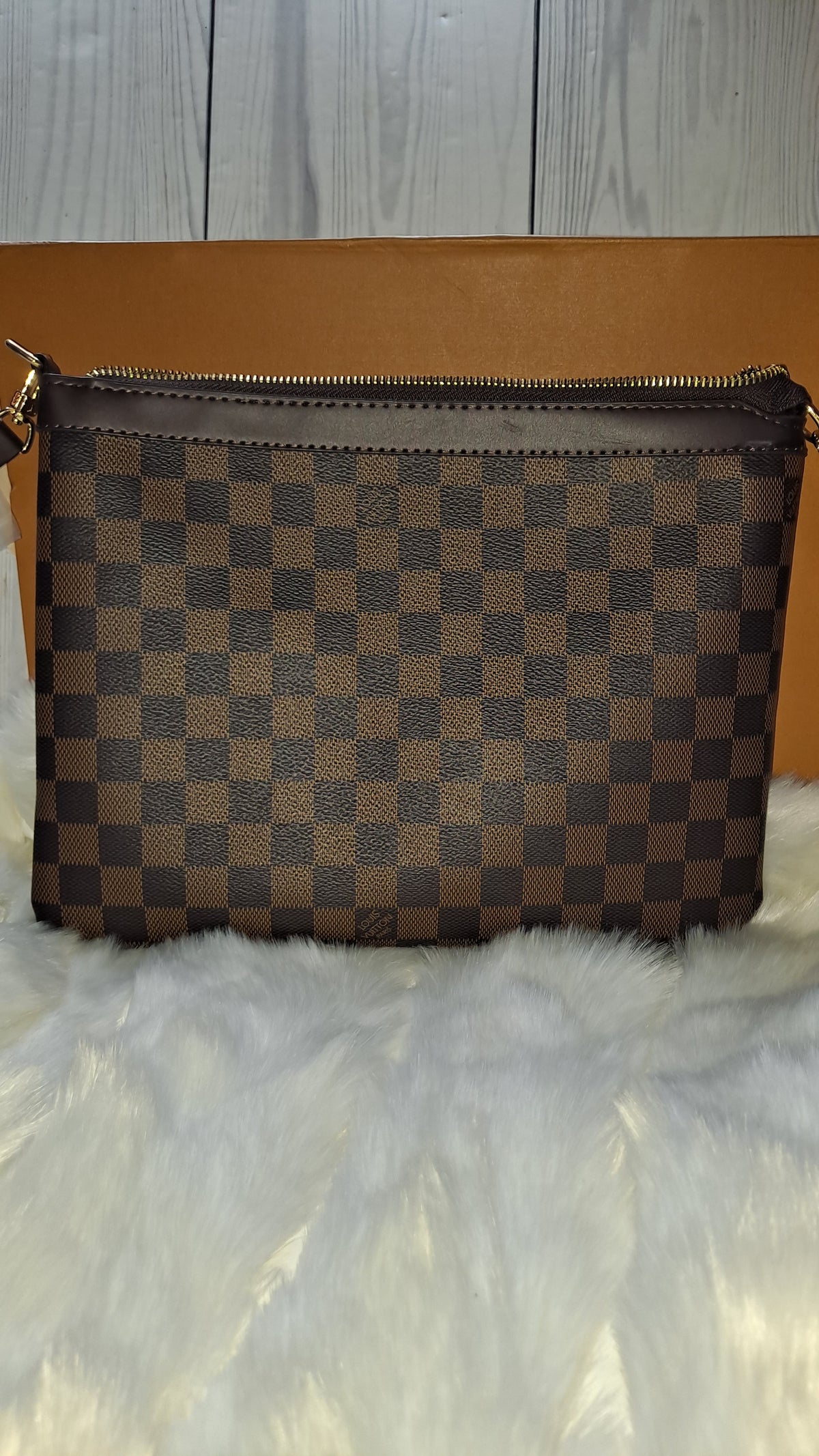 LOUISV BROWN CHECKARD FLAT CROSSBODY BAG