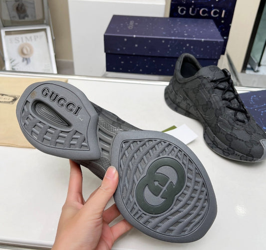 PRE-ORDER GG SNEAKERS