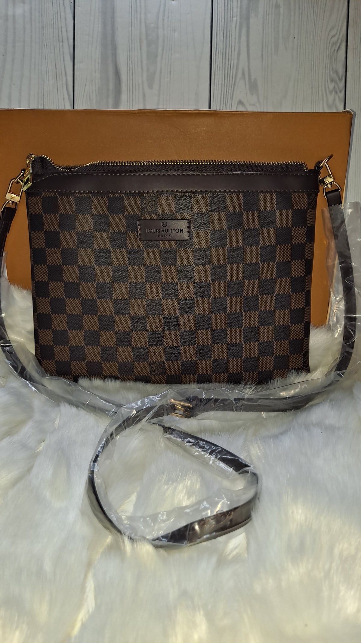 LOUISV BROWN CHECKARD FLAT CROSSBODY BAG