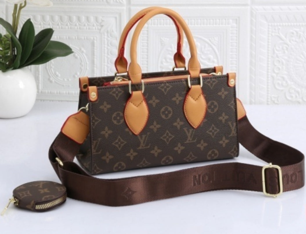 LV TOTE 9201