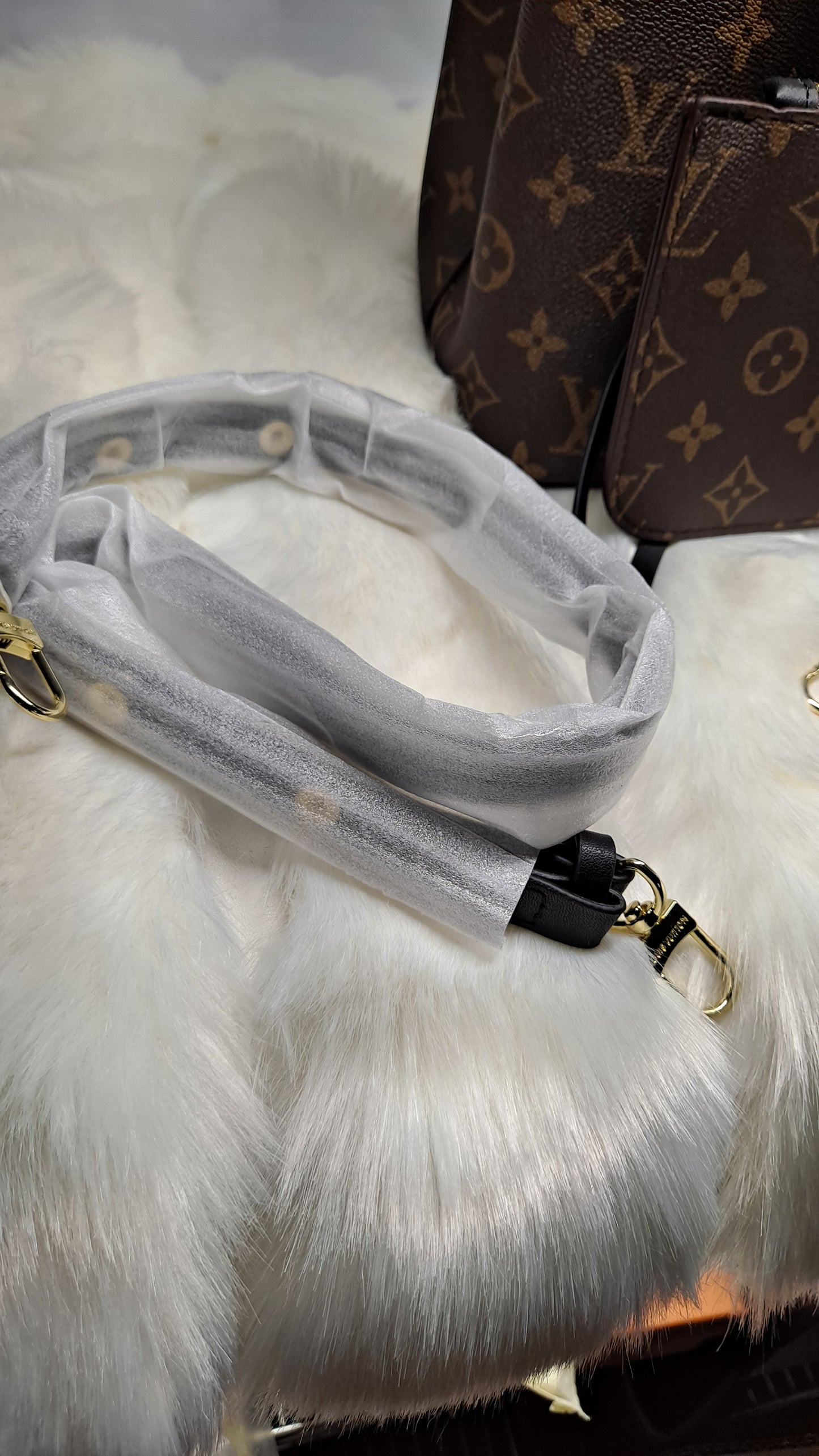 LV BUCKET CROSSBODY BAG
