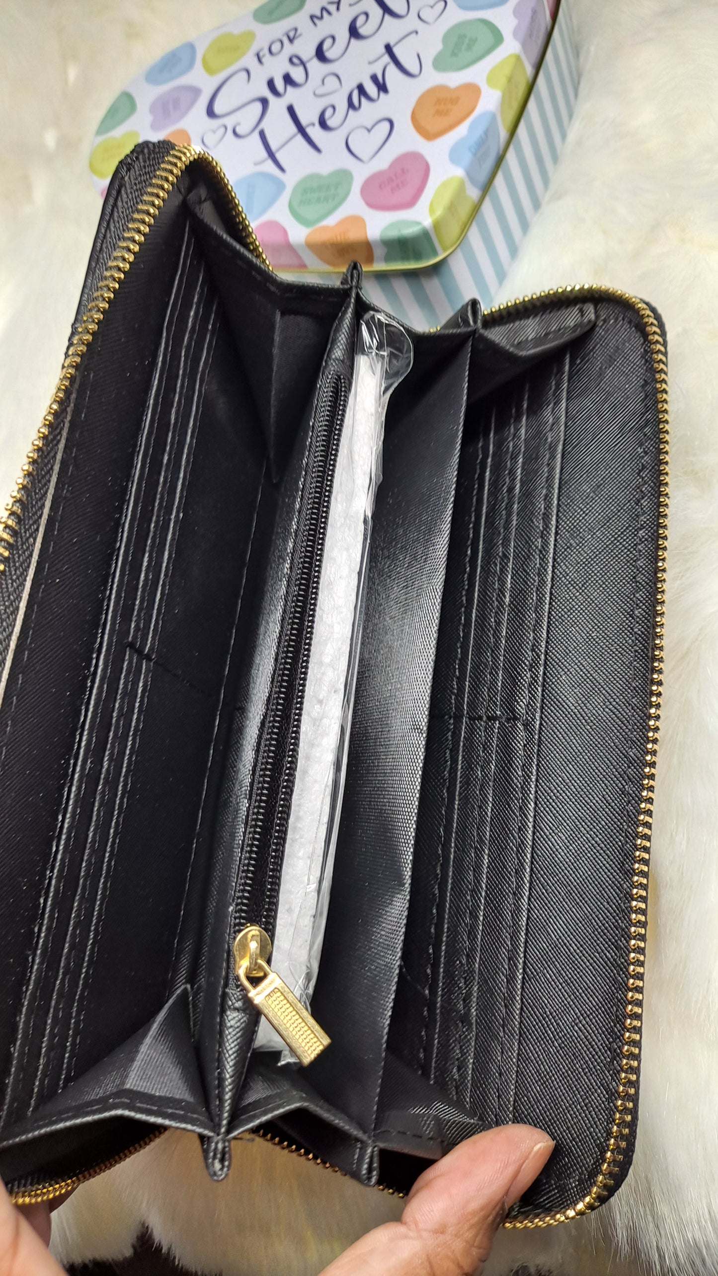 CC or YL TOTE OR CROSSBODY BAG OR WALLET