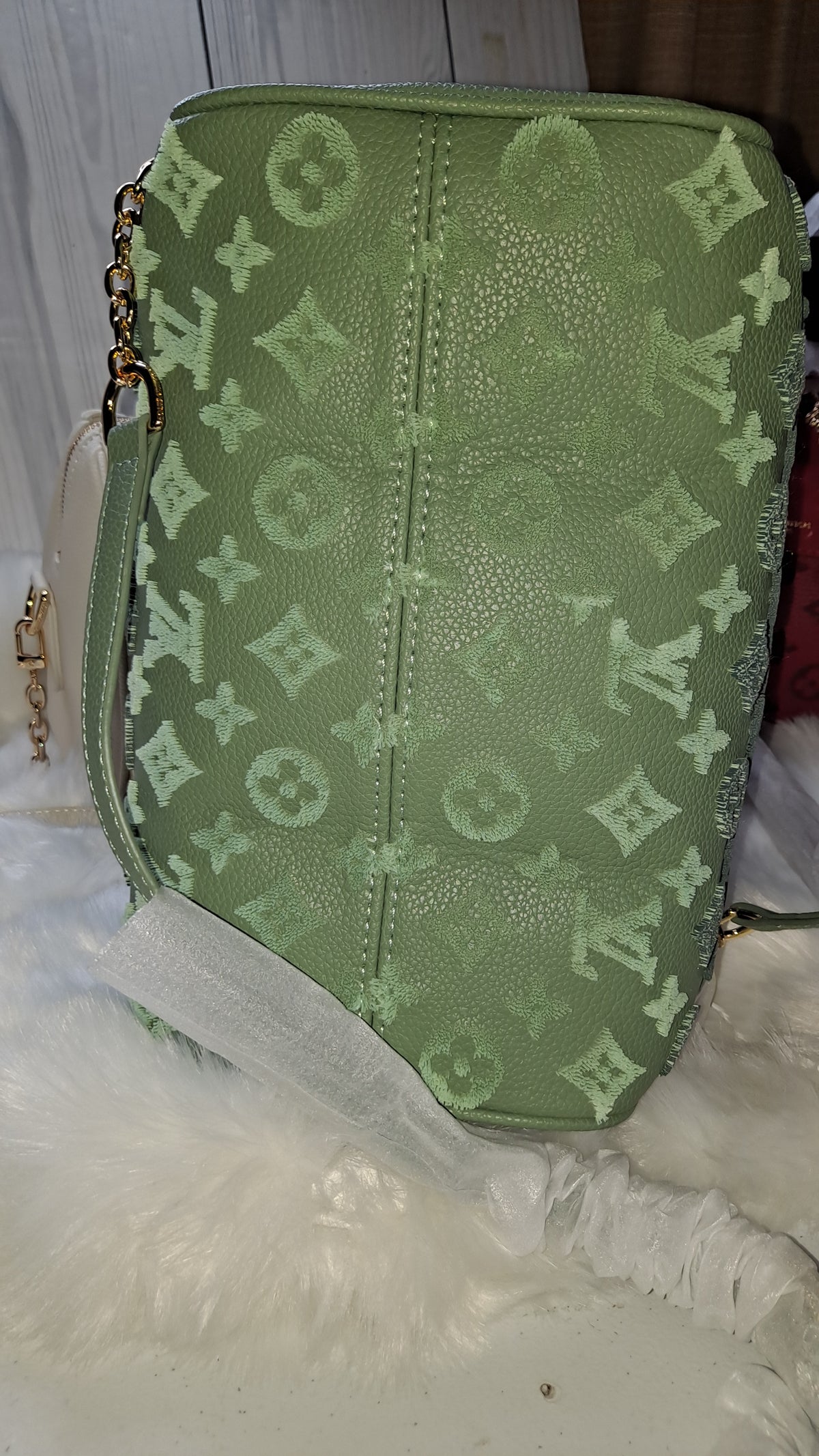 LOUISV GREEN AUMBRE 30" CM SPEEDY CROSSBODY BAG