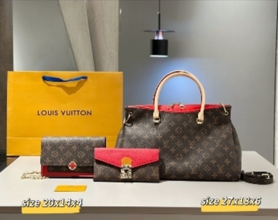 LV or HOBO OR CROSSBODY BAG OR WALLET