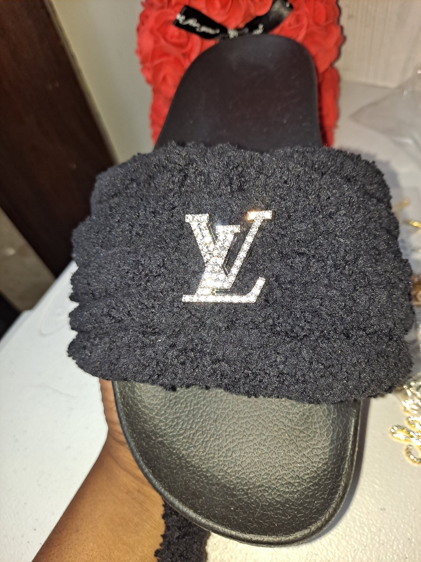 CHUNKY YARN SLIDES