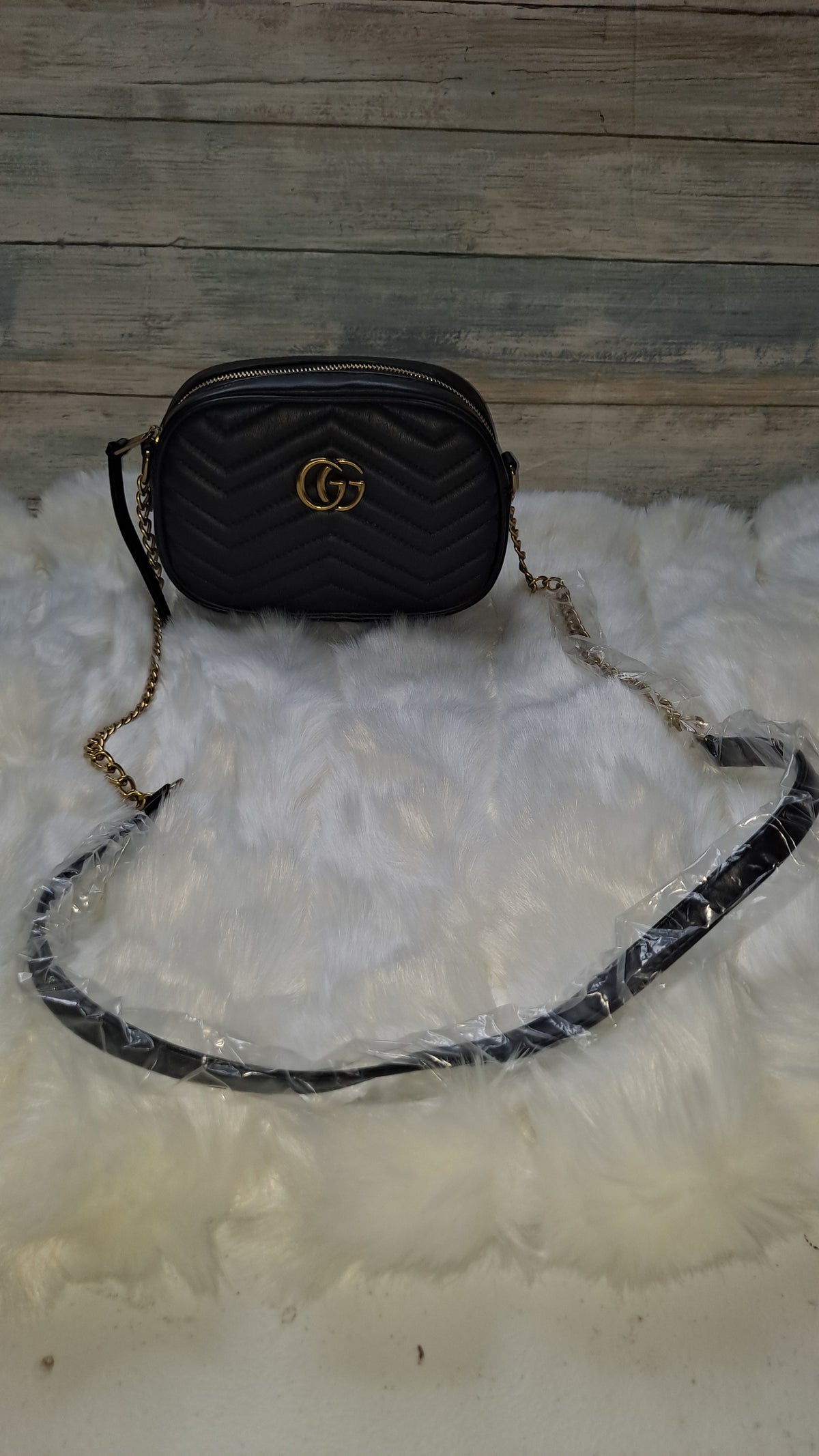 GUCC MINI CROSSBODY BAG