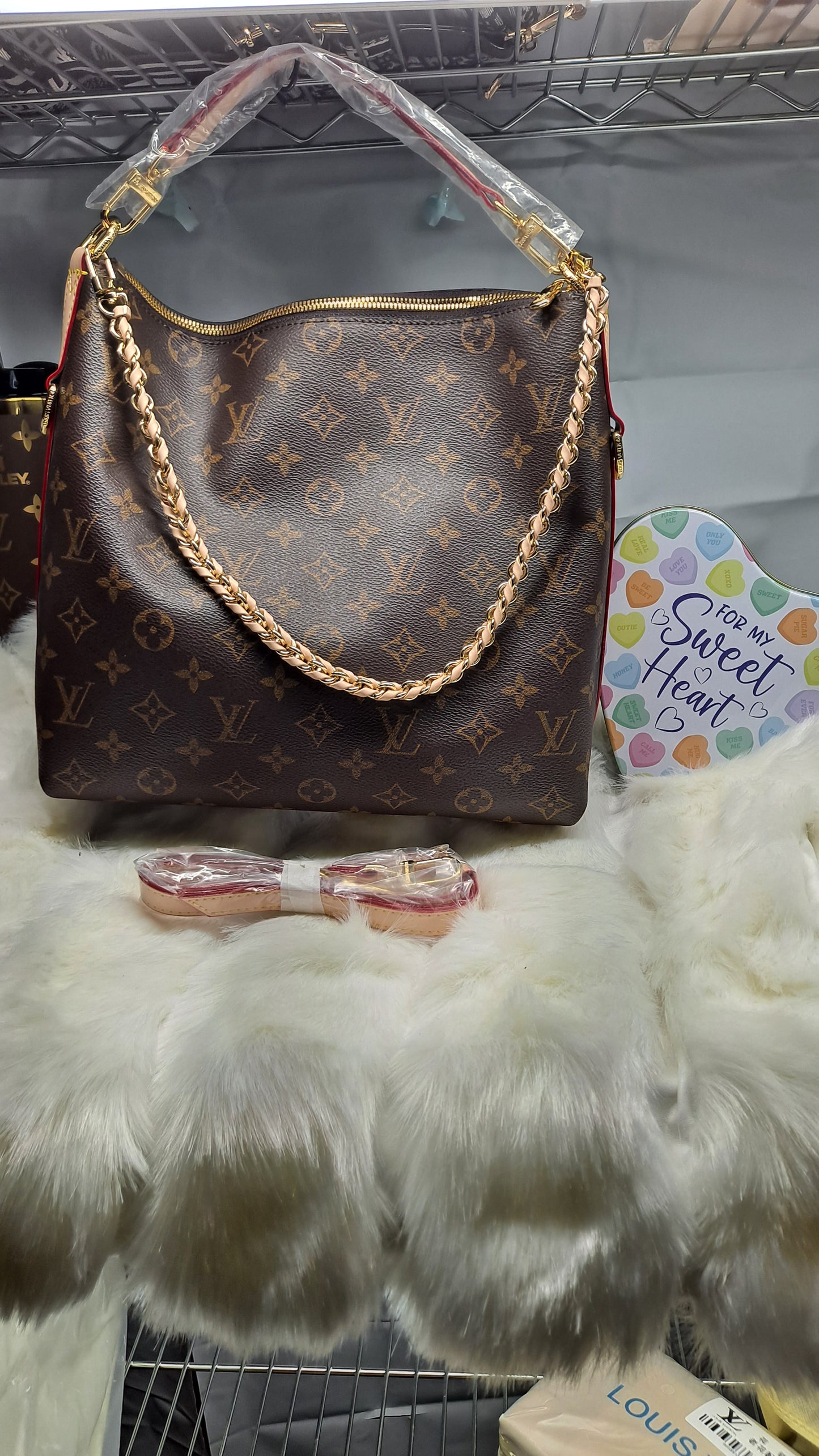 LV or HOBO OR CROSSBODY BAG OR WALLET