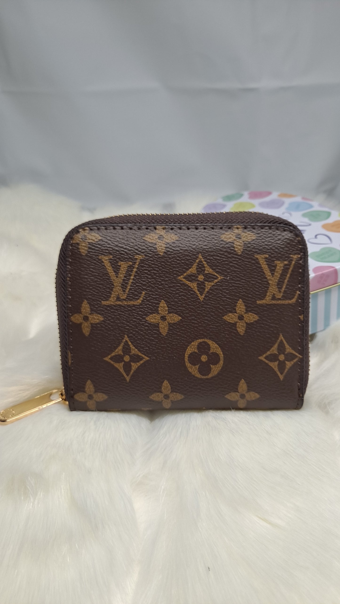 LV or HOBO OR CROSSBODY BAG OR WALLET