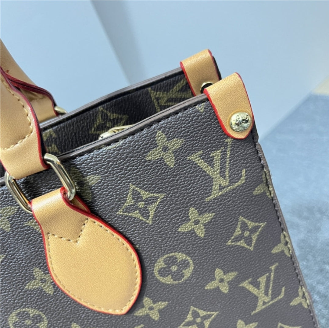LV TOTE BAGS OR WALLETS 77750