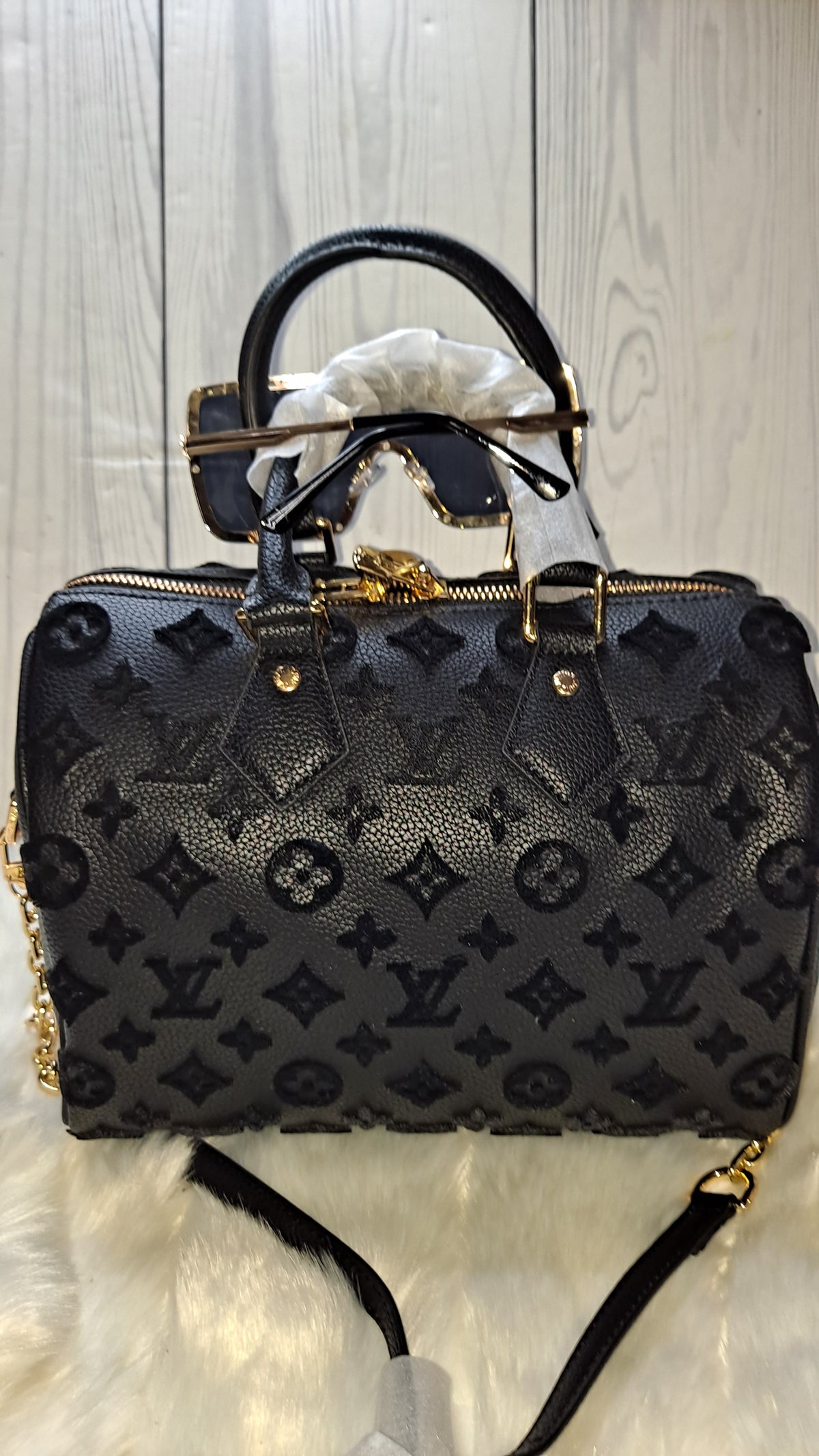 LOUISV BLACK 30" CM SPEEDY CROSSBODY