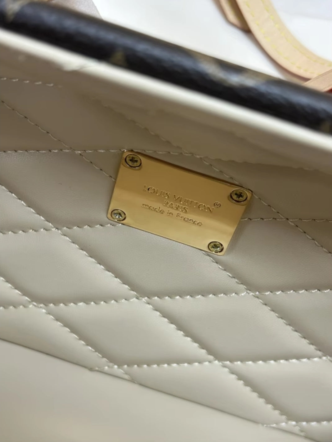 LV CHEST BAG