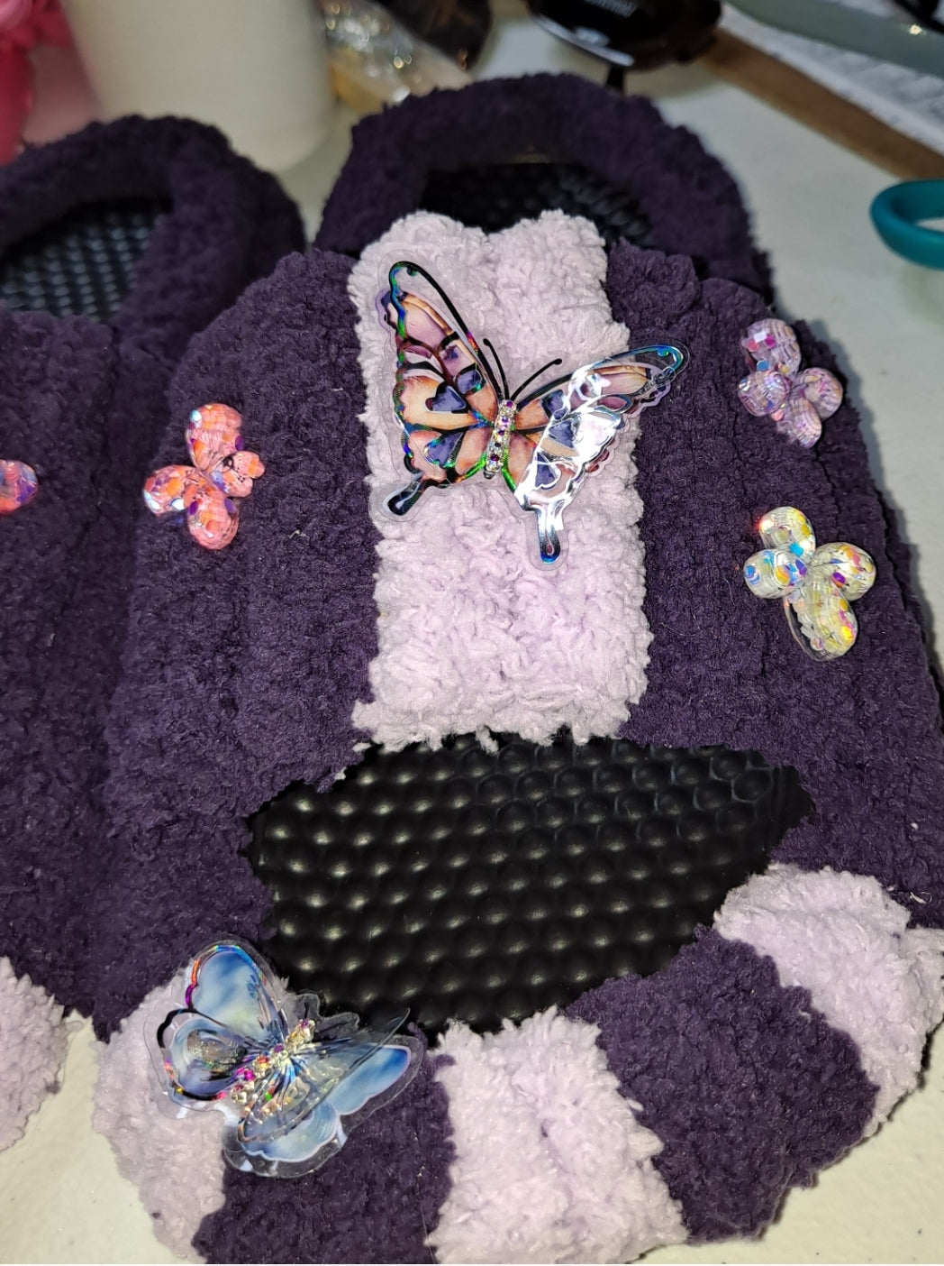 CHUNKY YARN SLIDES