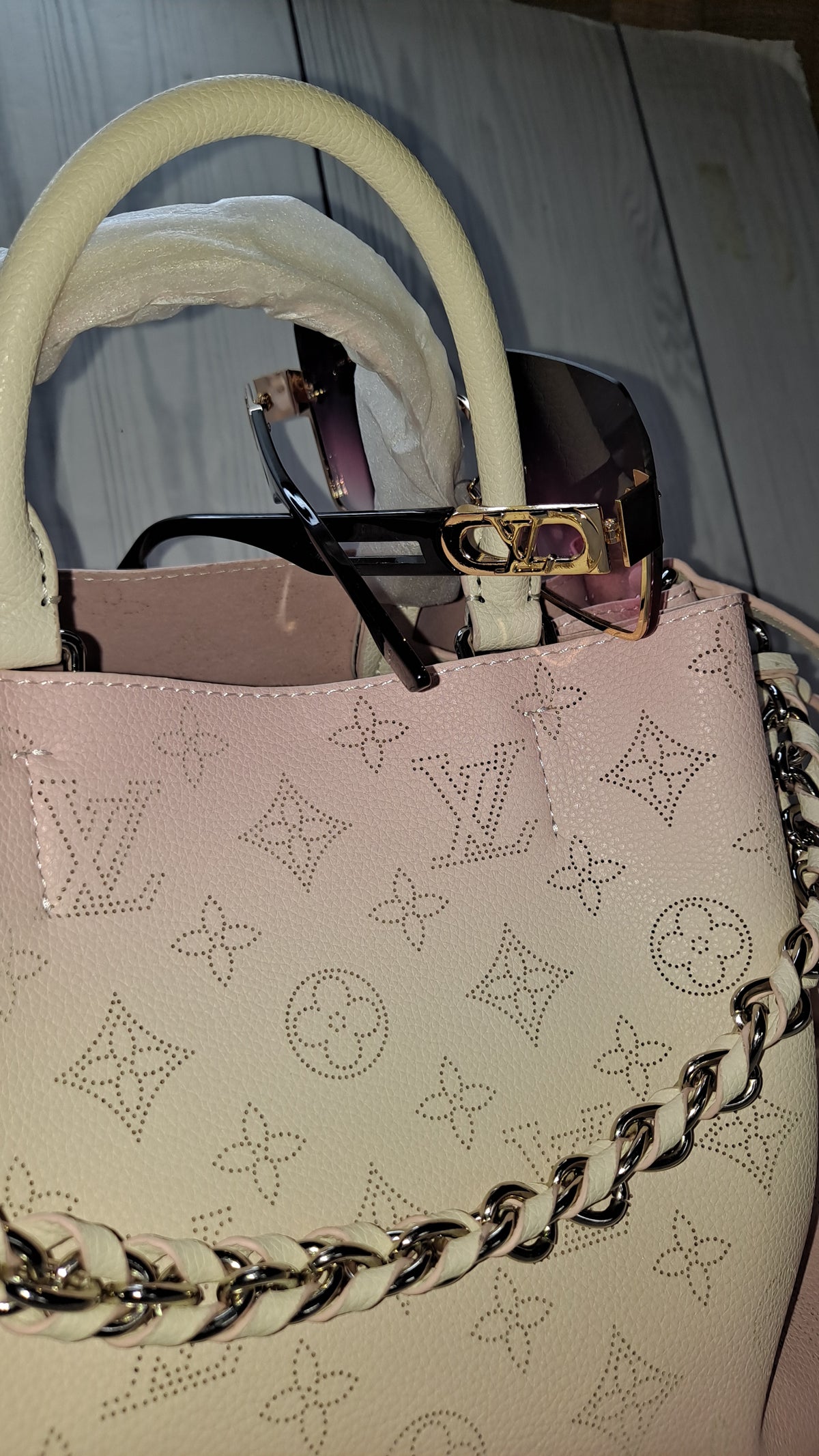 LOUISV BABY PINK & WHITE HOBO CROSSBODY BAG