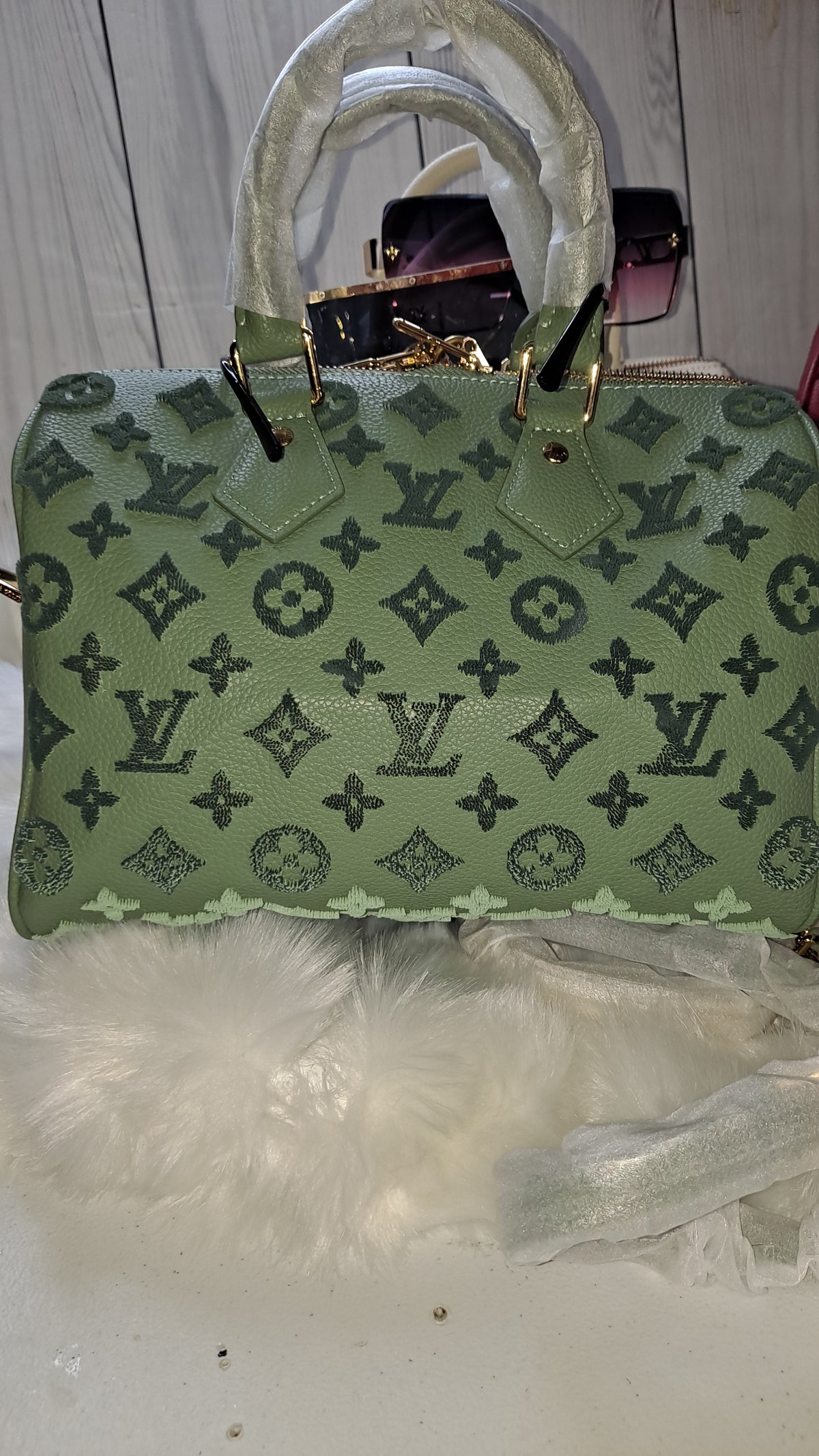 LOUISV GREEN AUMBRE 30" CM SPEEDY CROSSBODY BAG
