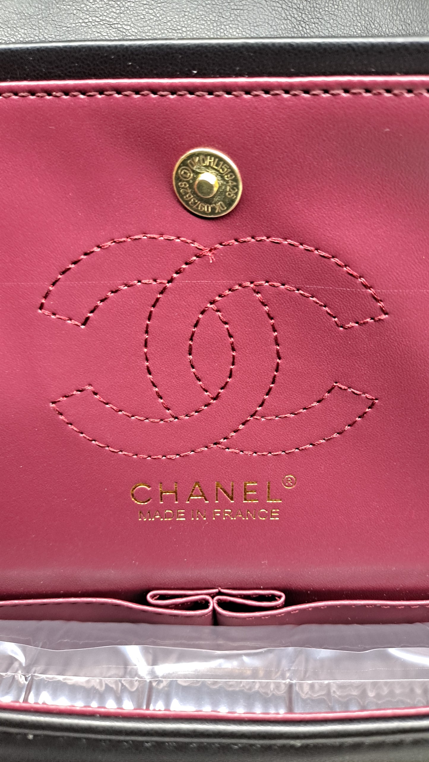 CC or YL TOTE OR CROSSBODY BAG OR WALLET