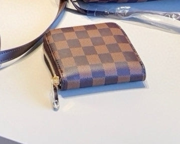 LV NEVERFULL & COSMETICS BAG OR FLAT CROSSBODY BAG OR WALLET OR SPEEDY BAG