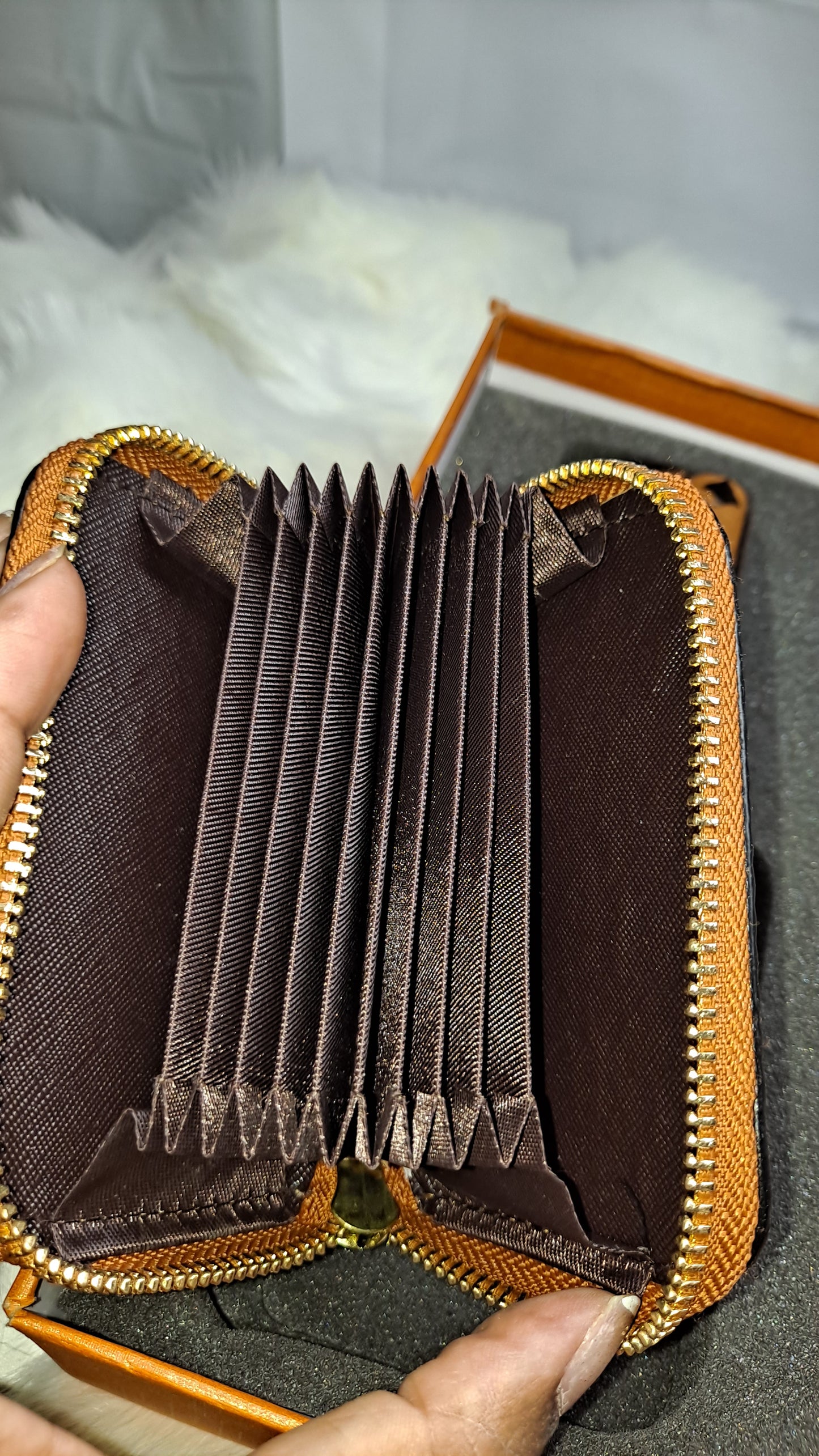 MC 3pc SET KEYHOLDER, WALLET BAG & WATER BOTTLE. CLEARANCE