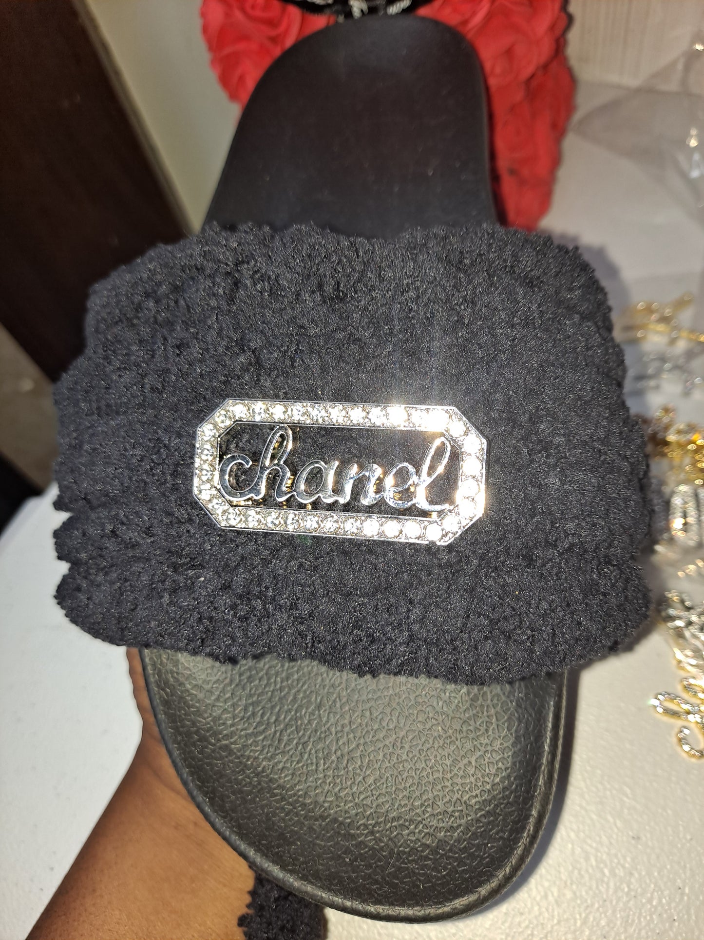 CHUNKY YARN SLIDES