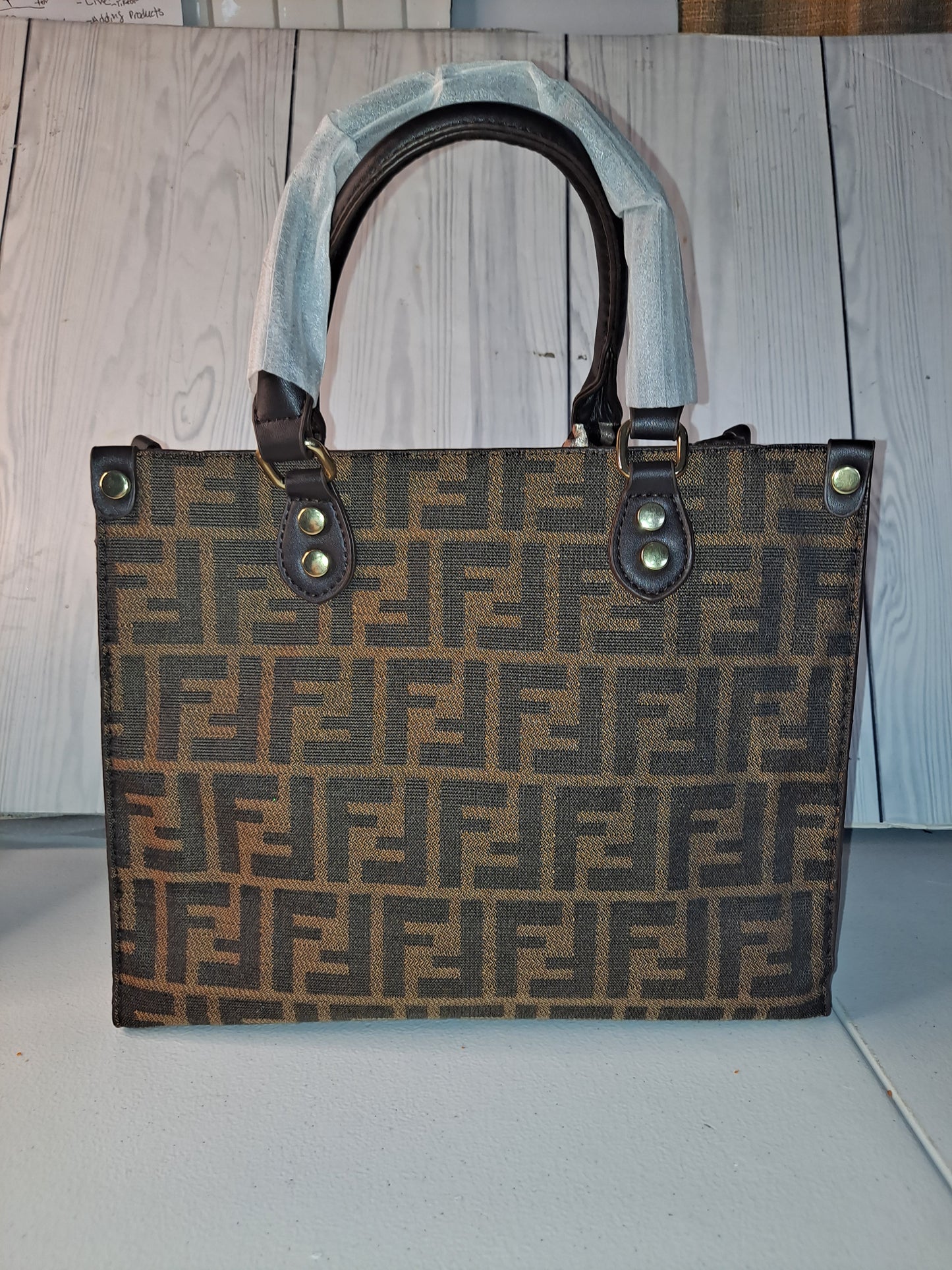 Clearance FF MEDIUM CROSSBODY BAG